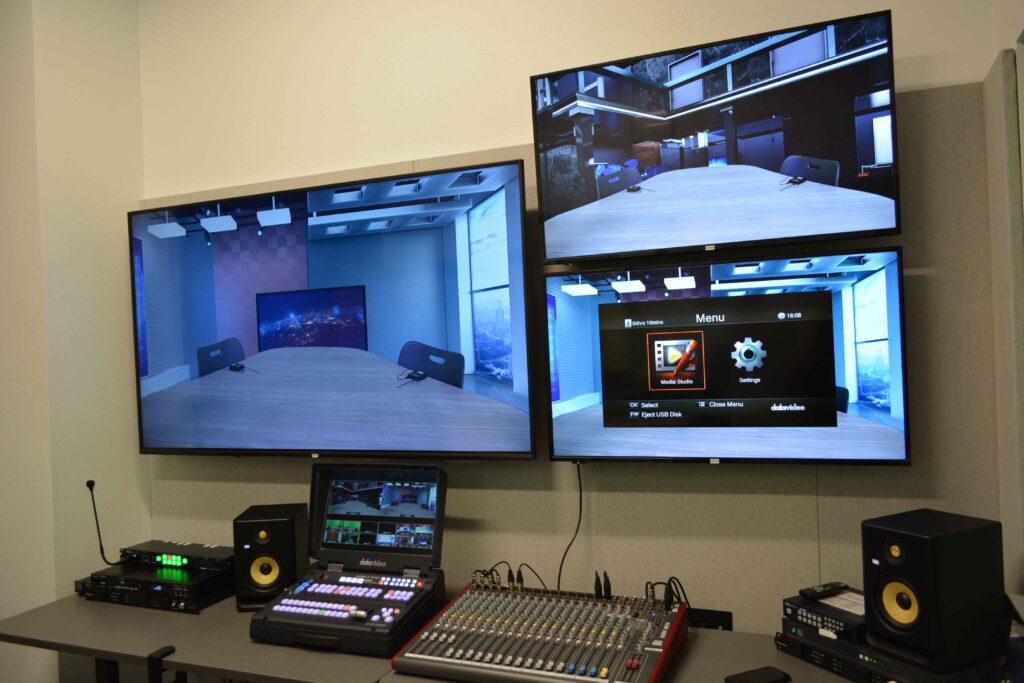 Arden Middle School Media Center 1