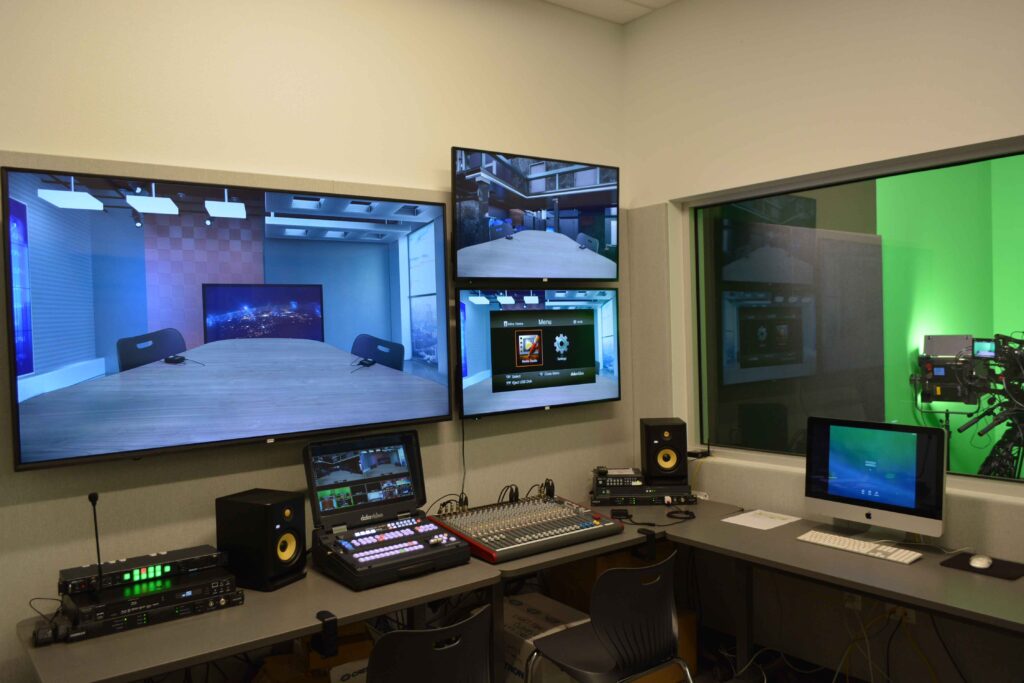 Arden Middle School Media Center 3